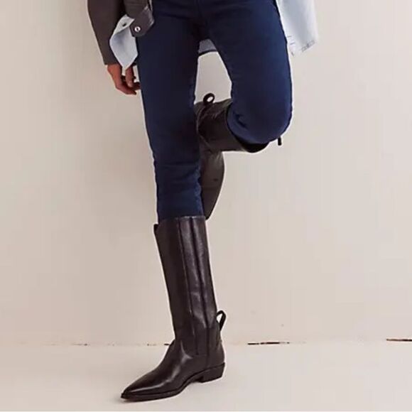 Free People We The Free Allistar Leather Pointed Western Boots- Vintage Black - Picture 1 of 10